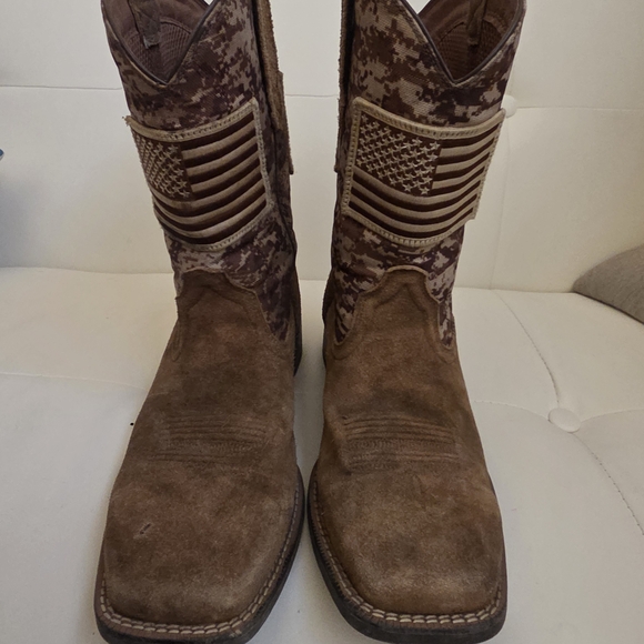 Ariat Men's Brown Western Boots - Picture 2 of 6